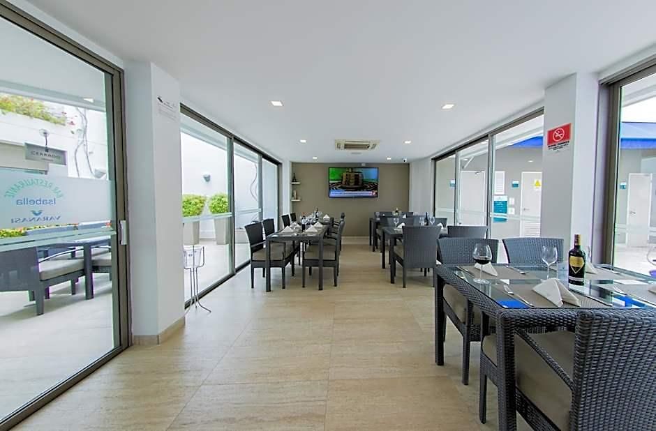 Hotel Varanasi Boutique Aeropuerto 3*