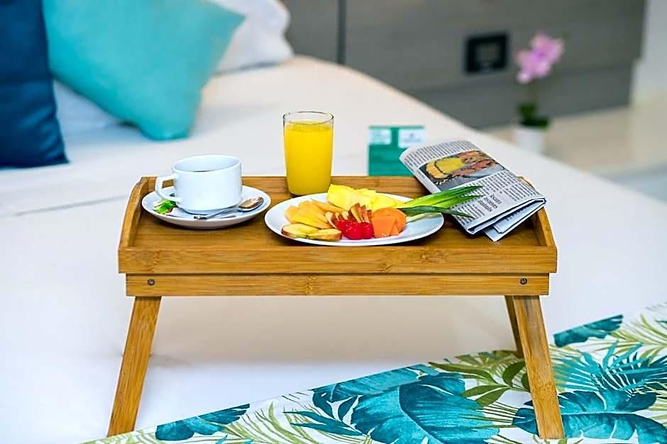 Hotel Varanasi Boutique Aeropuerto 3*