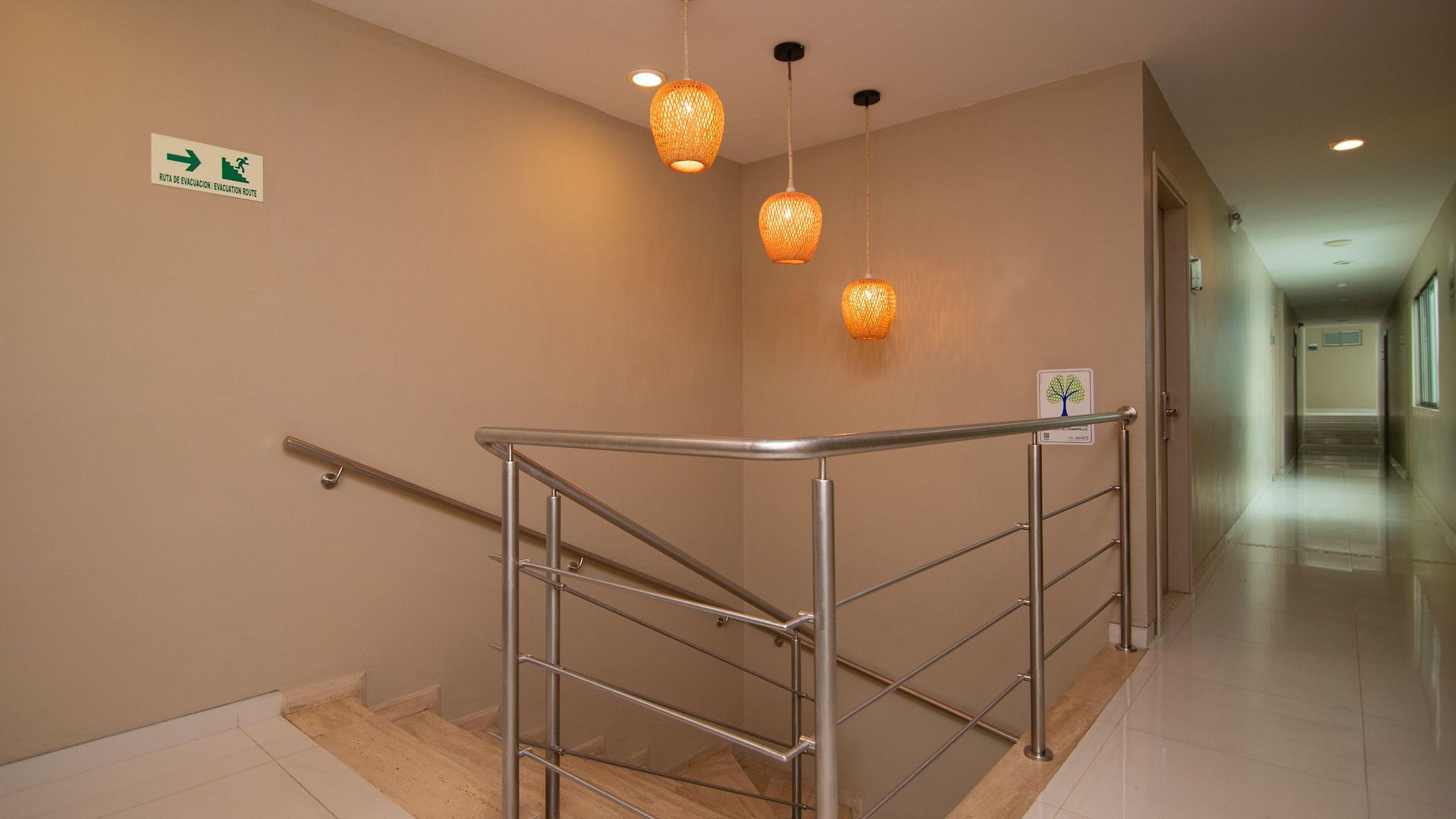 Varanasi Boutique Aeropuerto Hotel 3*