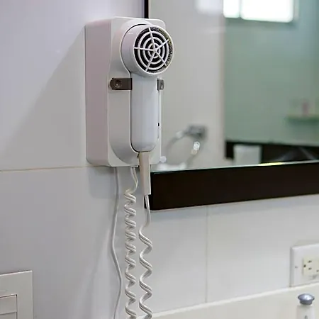 Varanasi Boutique Aeropuerto Hotel 3*