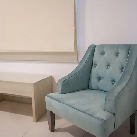 Hotel Varanasi Boutique Aeropuerto 3*